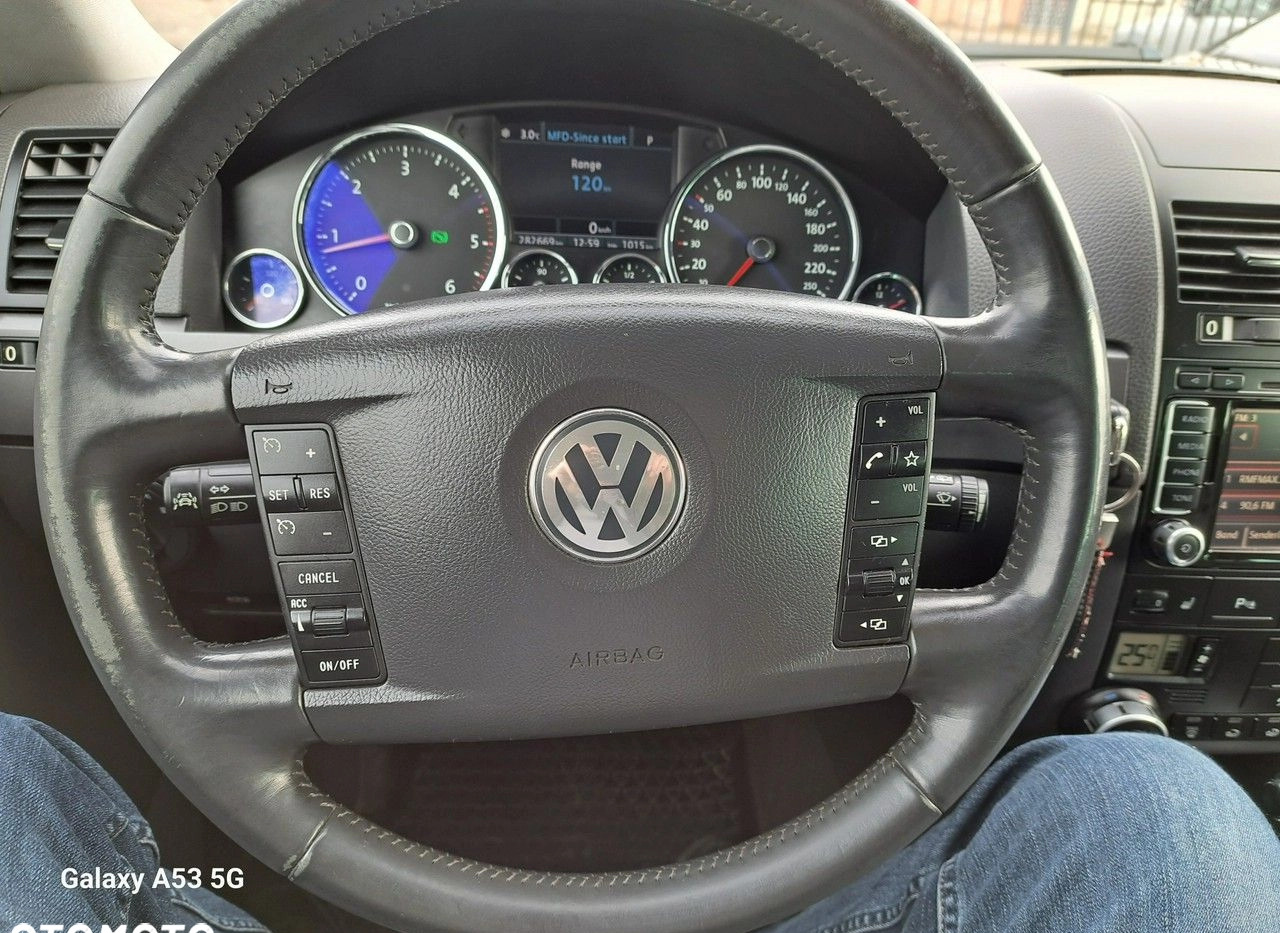 Volkswagen Touareg cena 34990 przebieg: 282700, rok produkcji 2009 z Pruchnik małe 277